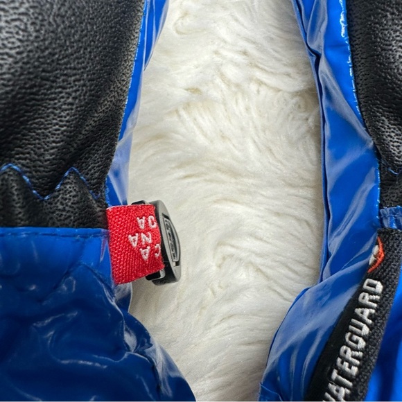 Kombi Mittens Blue & Black Size Extra Small - Picture 8 of 12